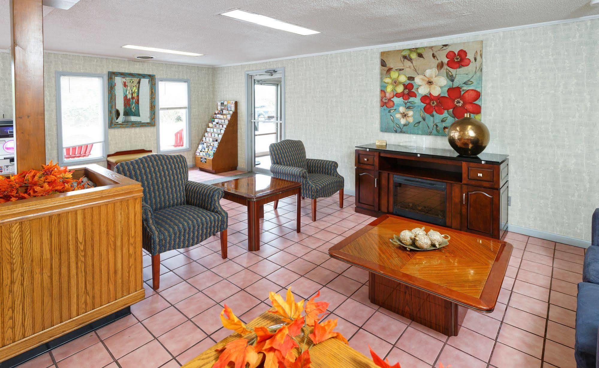 Red Carpet Inn - Louisville Luaran gambar