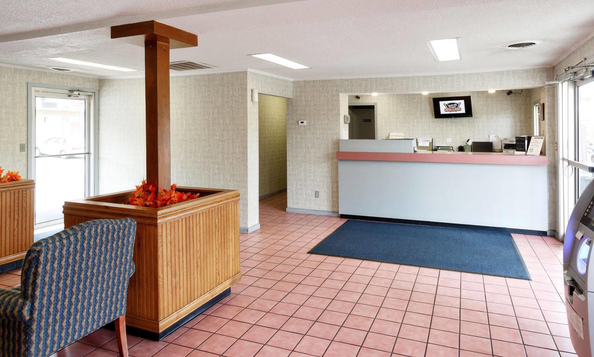 Red Carpet Inn - Louisville Luaran gambar