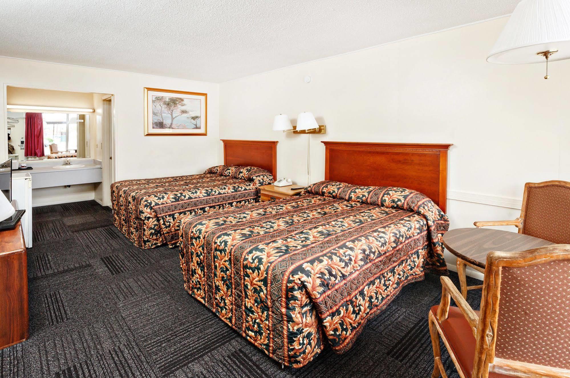 Red Carpet Inn - Louisville Luaran gambar